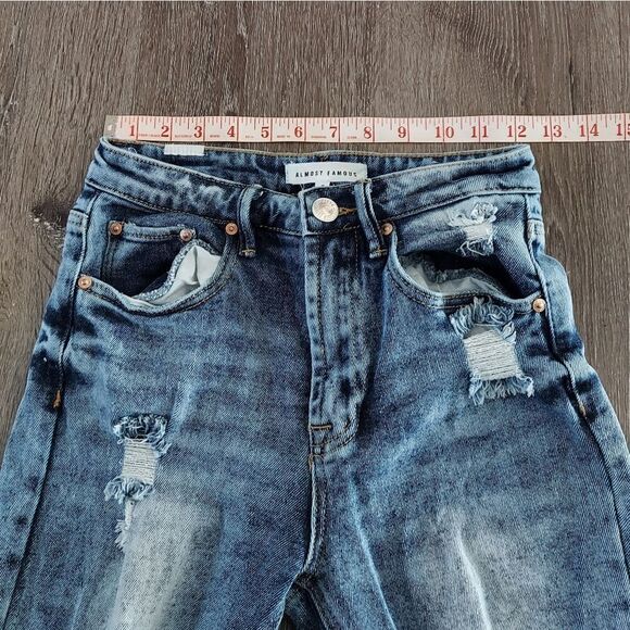 Almost Famous Distressed Raw Hem High Rise Skinny Jeans Size 0 - Picture 7 of 8